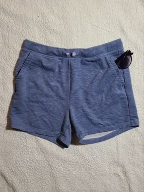 Women’s Large Athletic Shorts